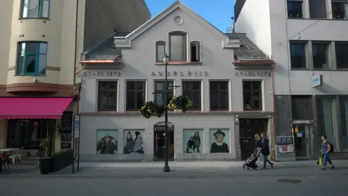 Maletjenester for Fasaderehabilitering